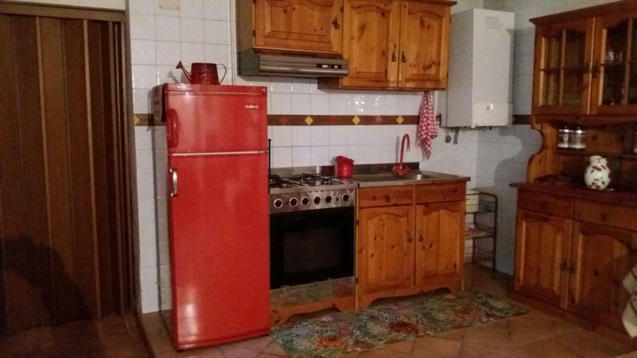 הוילה פסקאסרולי Casa Con Giardino מראה חיצוני תמונה